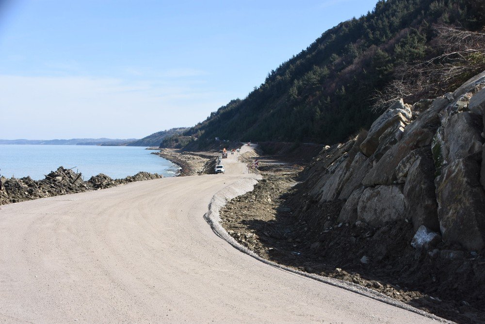 Sinop-ayancık Yolu Ulaşıma Açıldı