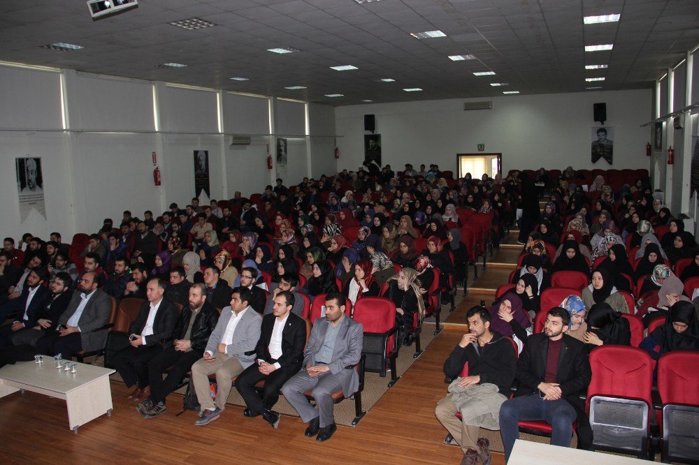 İsrail Zindanlarını Konferansta Anlattı