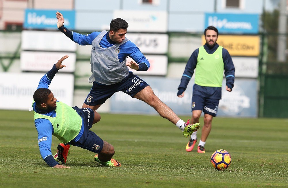 Fenerbahçe, Gaziantepspor Maçı Hazırlıklarını Tamamladı