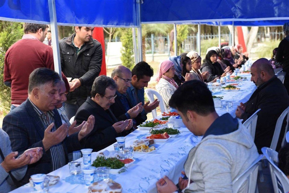 Vali Demirtaş, Şehit Yelmen’in Mevlidine Katıldı