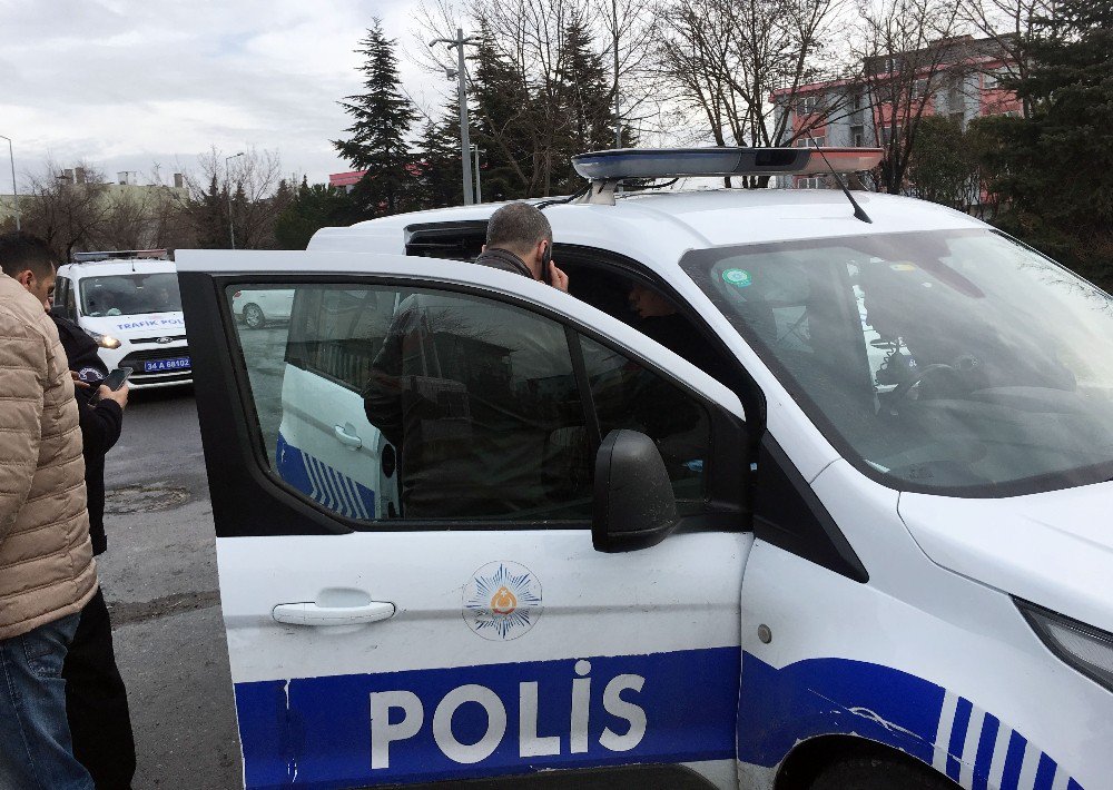 Polise Silah Çeken Şahıs, Kovalamaca Sonucu Yakalandı