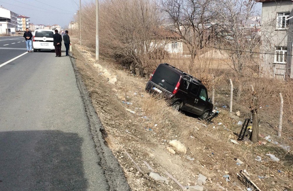 Elazığ’da Trafik Kazaları: 6 Yaralı