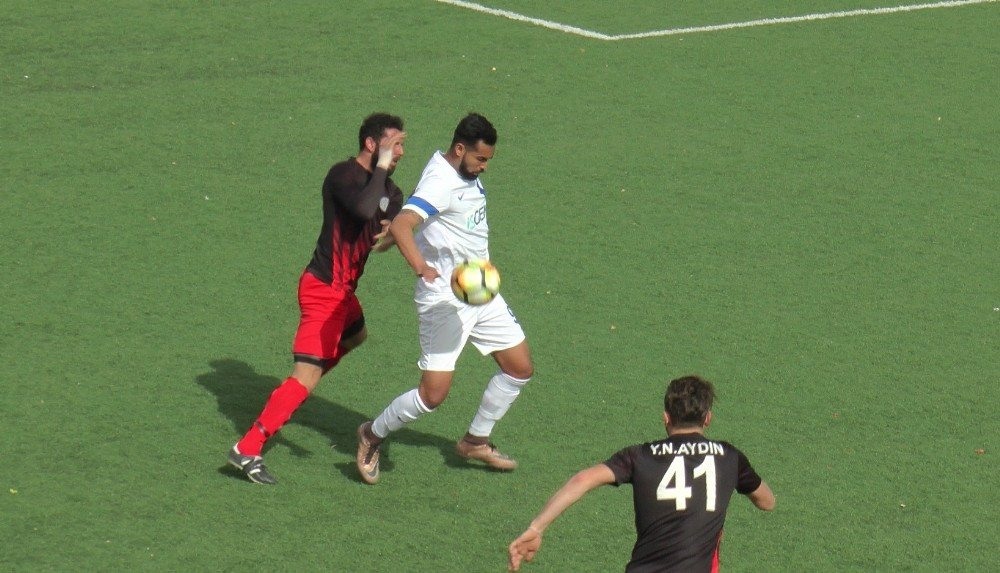 Karaköprü Belediyespor : 1 - Malatya Yeşilyurt Belediyespor : 1