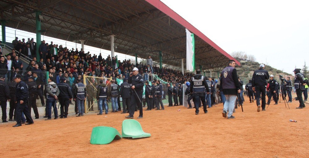 Bölgesel Amatör Lig Maçı Gergin Sona Erdi