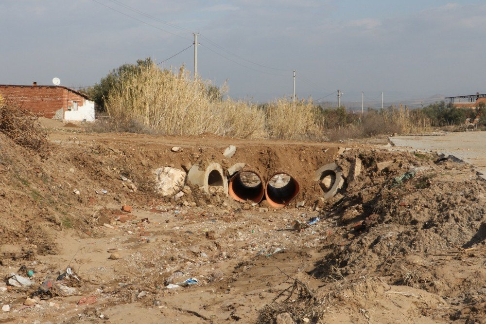 Maski,20 Mahallede Dere Islahlarına Başladı