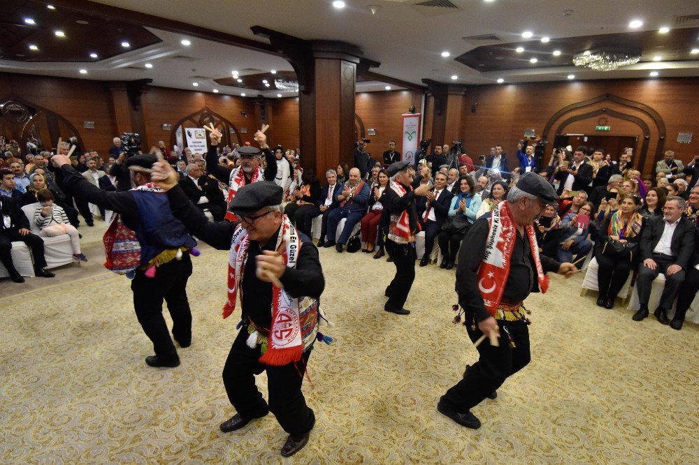 Yörük Çalıştayı’nda Yörük Türküleri