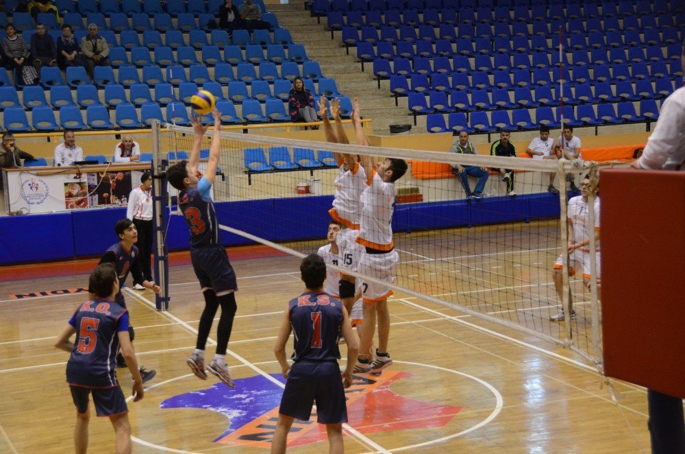 Voleybolda Eleme Maçları Tamamlandı