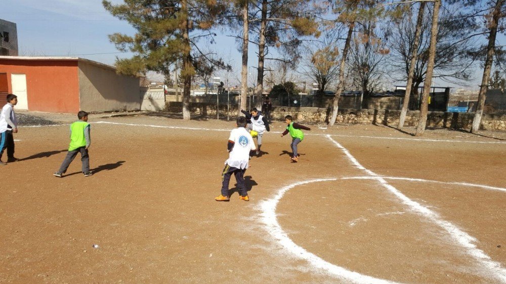 Çocuklar İçin Futbol Turnuvası Düzenlendi