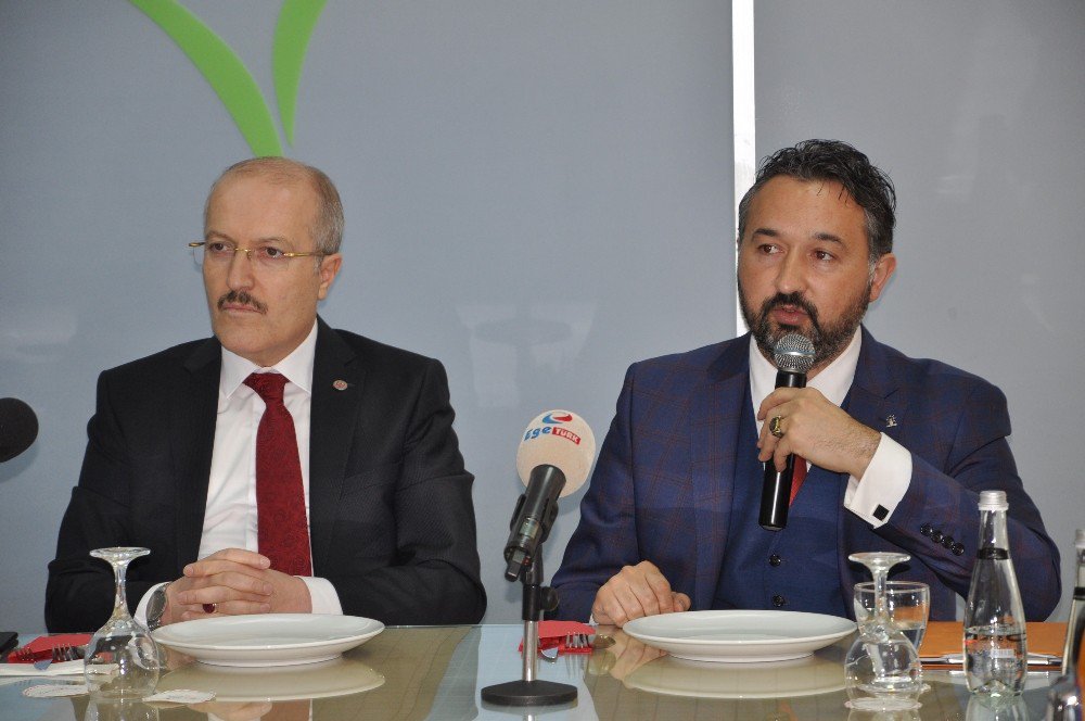 Ak Parti Altıeylül İlçe Yönetimi Tanıtıldı