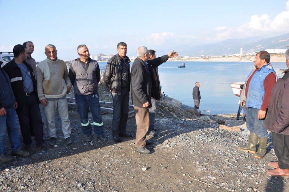 Hatay’ın Payas İlçesinde Deniz Suyu 5 Metre Çekildi