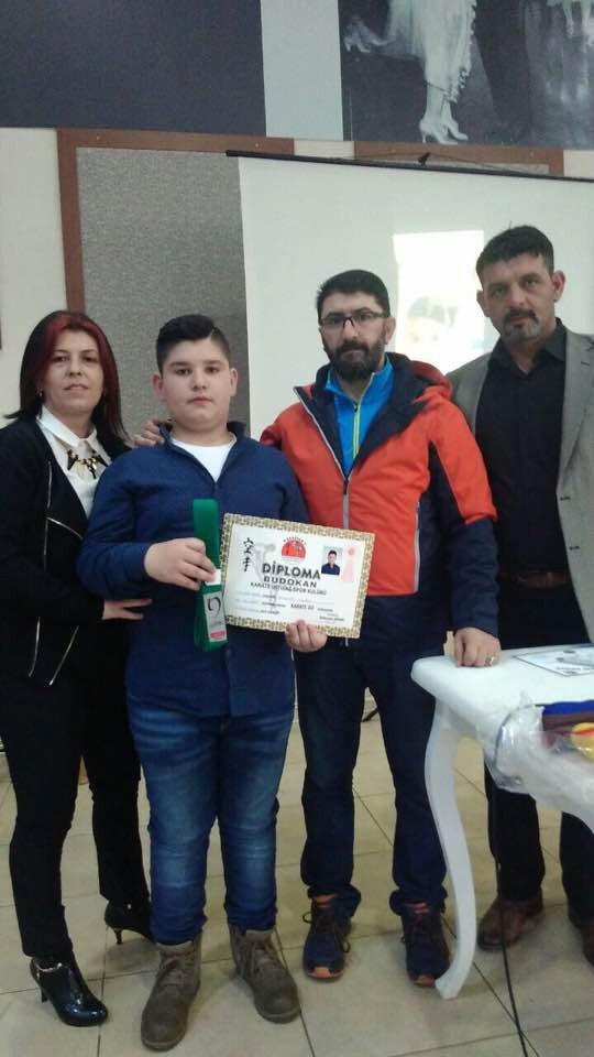 Biga Karate Gençlik Spor Kulübü Sporcuları Kemer Yükseltti