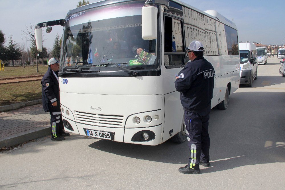 Bolu’da İhbar Üzerine Okul Servisleri Denetlendi