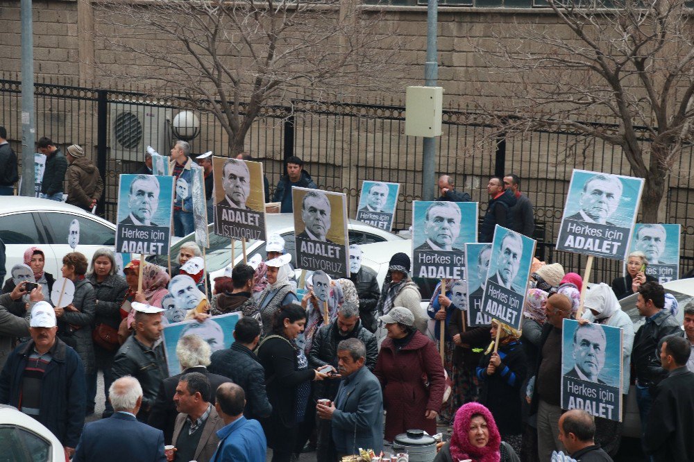 Kocaoğlu, Beraat Kararının Ardından Açıklamalarda Bulundu