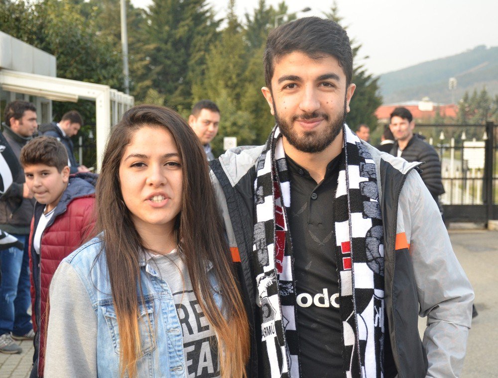 Beşiktaş Derbi İçin Yola Çıktı