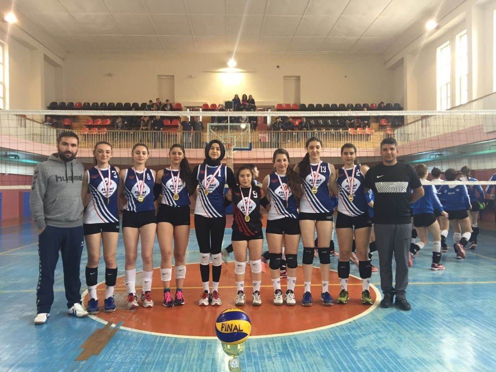 Kayserili Voleybolcular Set Vermedi