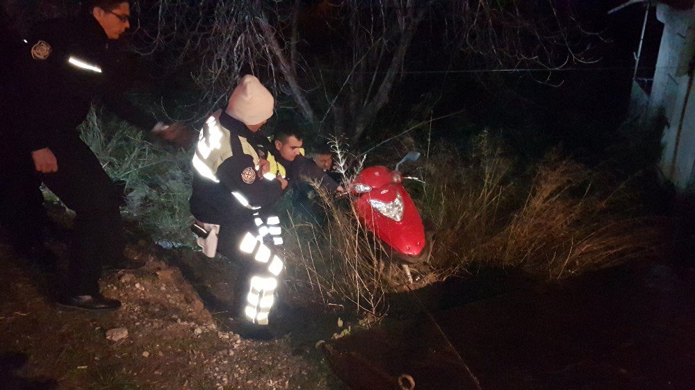 Anne İle Oğlunu Motosiklet Kazası Ayırdı: 1 Ölü