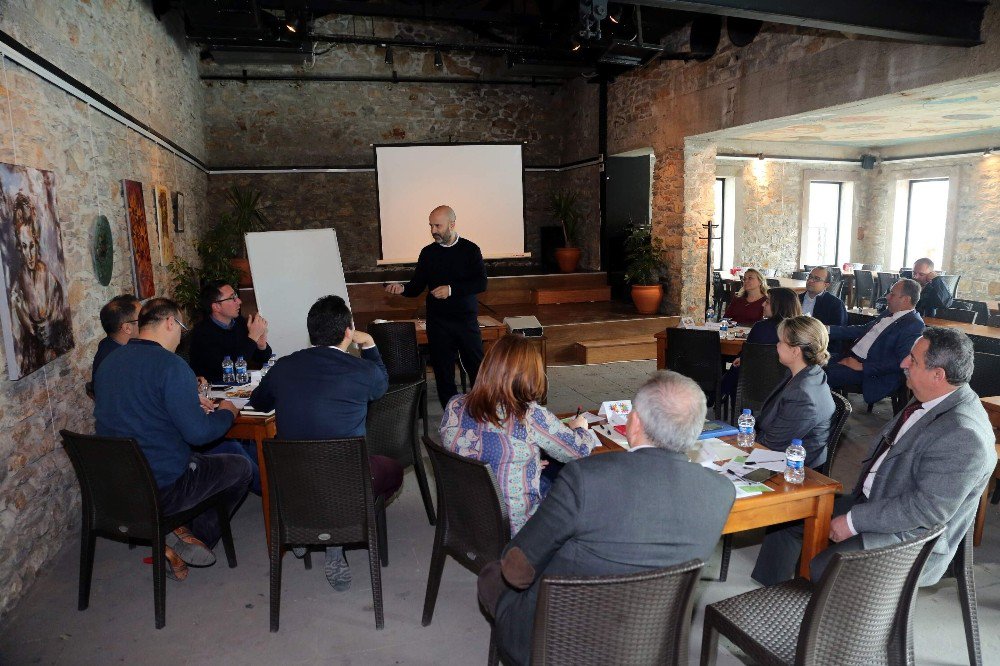 Bodrum Belediyesi Müdürlerine Yönetişim Semineri