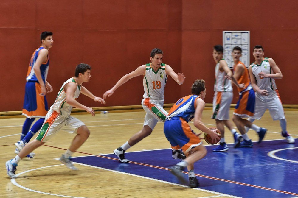 Okullararası Şehit Ömer Halisdemir Basketbol Turnuvası’nın Galibi Belli Oldu