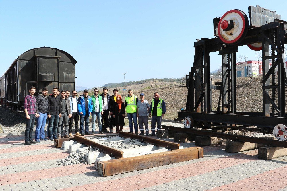 Demiryolu Projesinin Örneği Kbü’ye Kuruldu