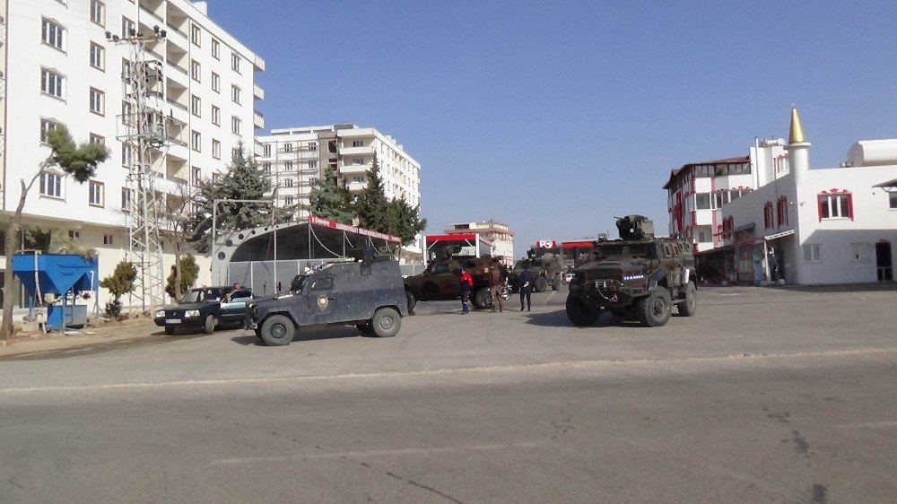 Sınır Ötesine Polis Ve Zırhlı Araç Takviyesi