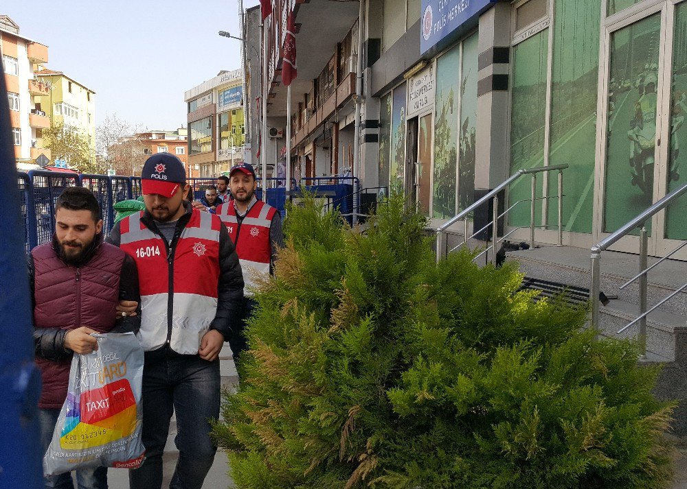 Kamyon Akülerini Çalan Hırsızlar Yakalandı