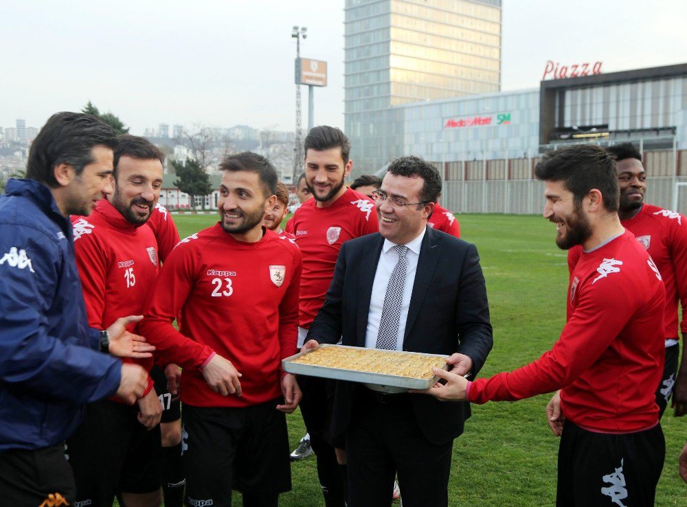 Başkan Taşçı’dan Samsunspor’a Baklava Dopingi