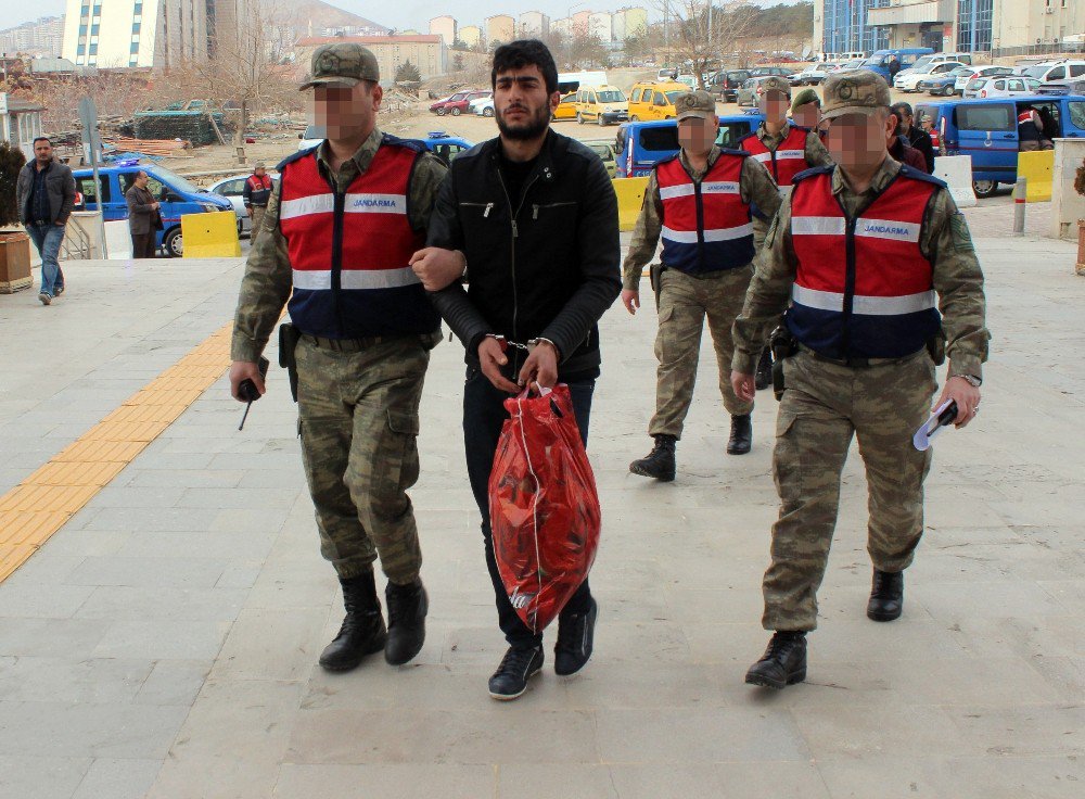 Elazığ’da Pkk/kck Operasyonu: 12 Şüpheli Adliyeye Sevk Edildi