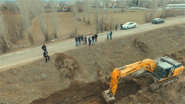 Banaz’ın Yeni Gerdanlığına İlk Kazma Vuruldu