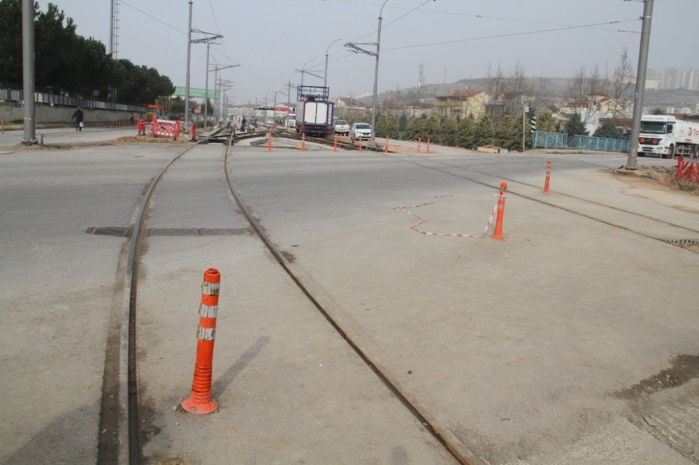 Tramvay Güzergahında Bulunan Kavşaklar Son Aşamaya Geliyor