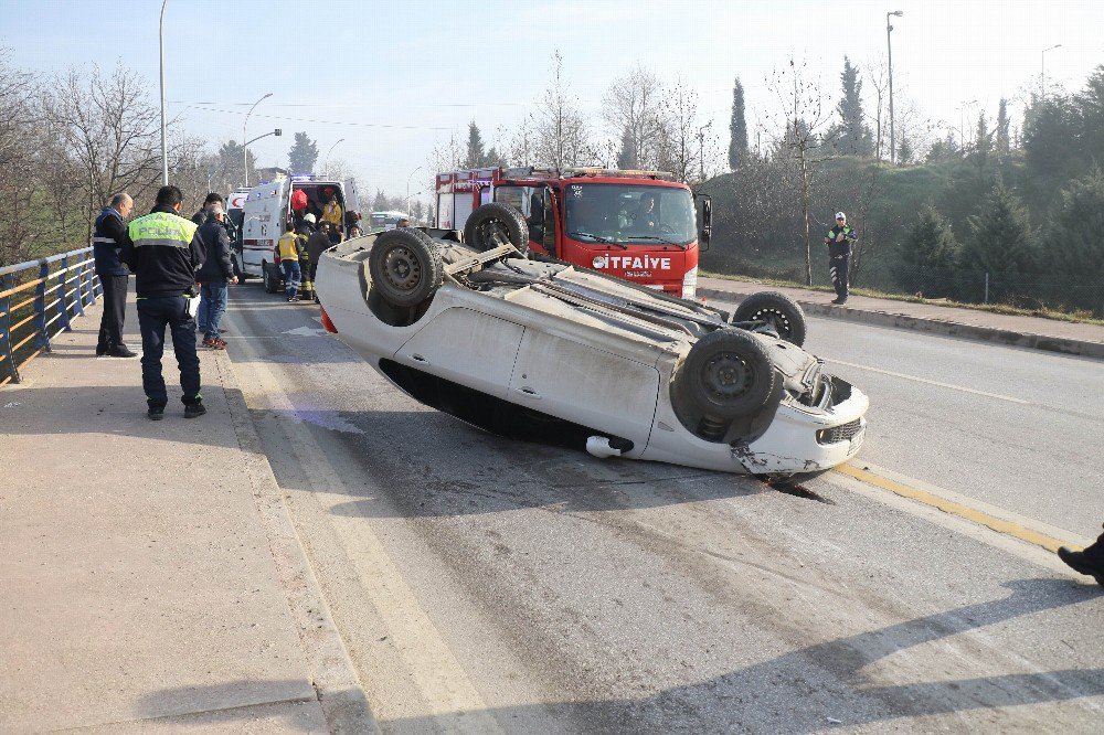 Kontrolden Çıkan Otomobil Takla Attı: 4 Yaralı