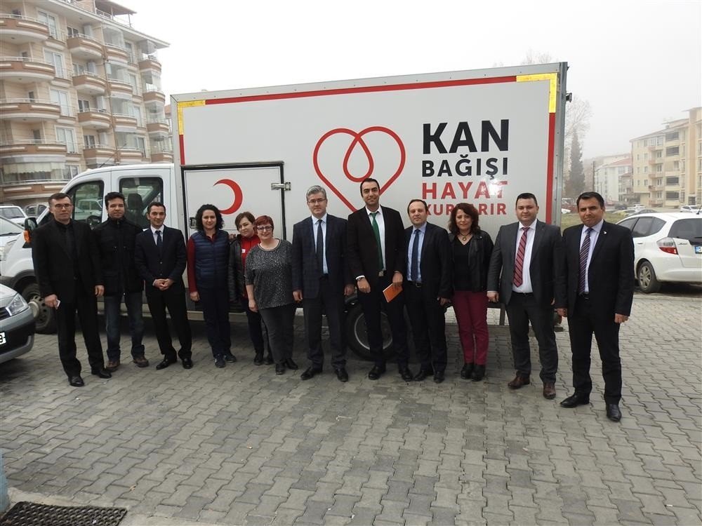 Tekirdağ İl Sağlık Müdürlüğü Personeli Kan Bağışında Bulundu