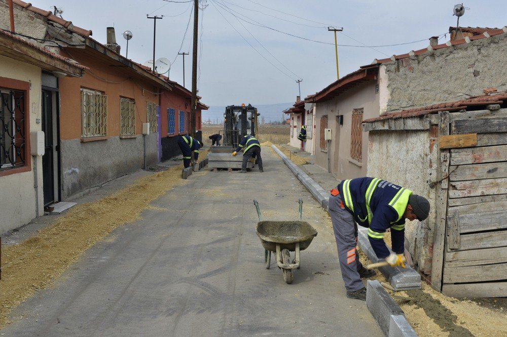 Fevzi Çakmak Mahalesi’nde Yol Çalışması