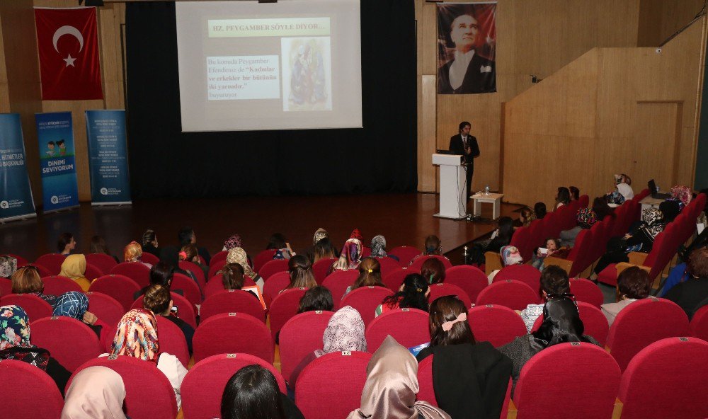 Büyükşehir’den “İslam’da Aile” Semineri