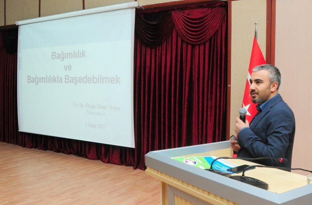 Yyü’de "Madde Bağımlılığı" Konferansı