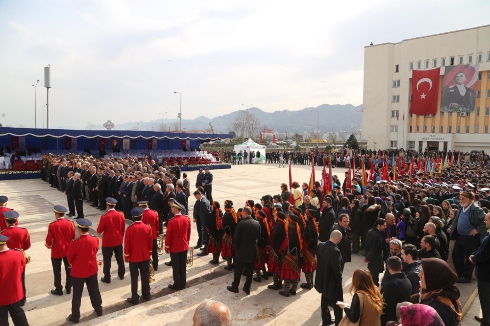 Rize’nin Düşman İşgalinden Kurtuluşunun 99. Yıl Dönümü Törenle Kutlandı