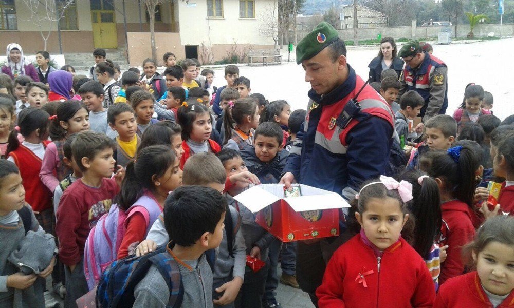 Seydikemer’de Jandarmadan Trafik Uygulaması