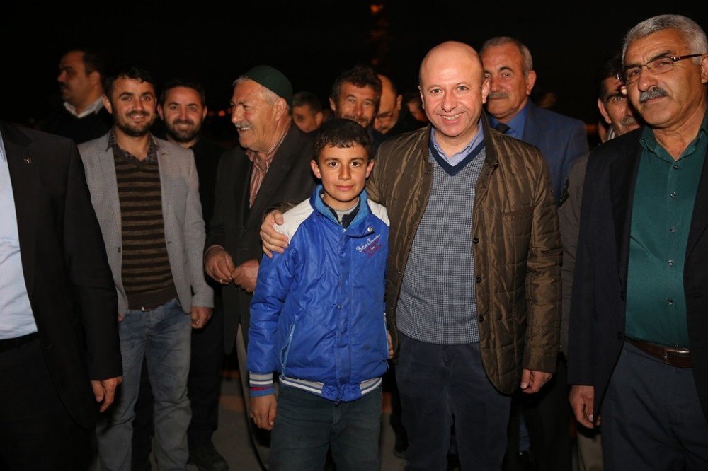 Başkan Çolakbayrakdar, Oruç Reis’e Kentsel Dönüşümü Anlattı