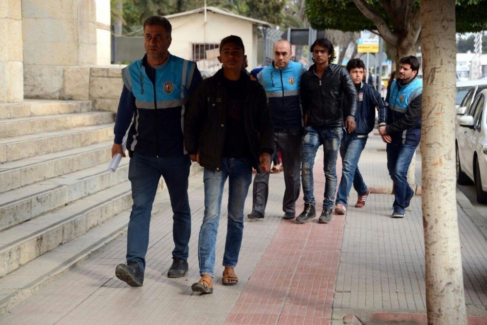 Adana’da Çocukları Dilendirenlere Operasyon