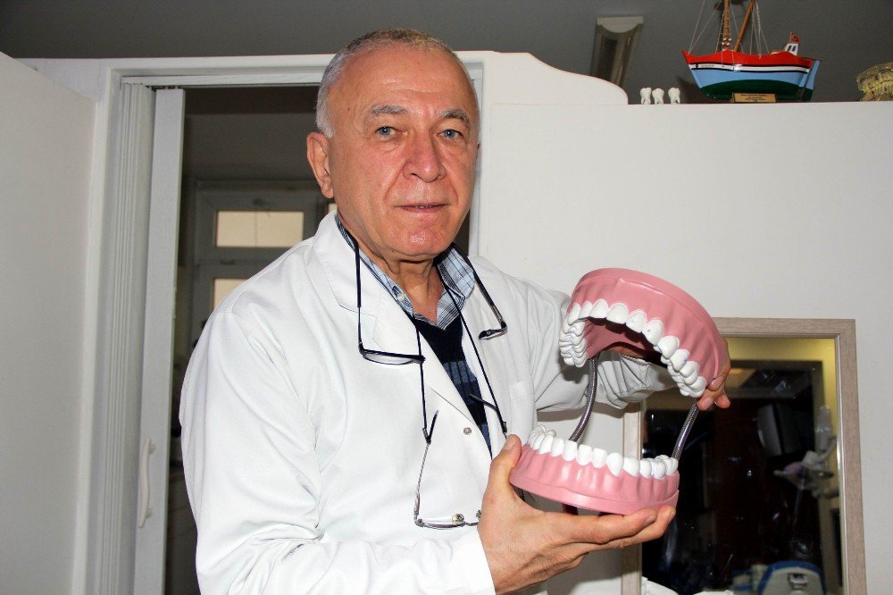 İlker: "Diş Çürüğü Kalp Krizini Tetikliyor"