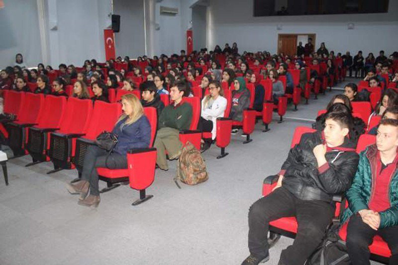 Yazar Canan Tan Trabzon’da