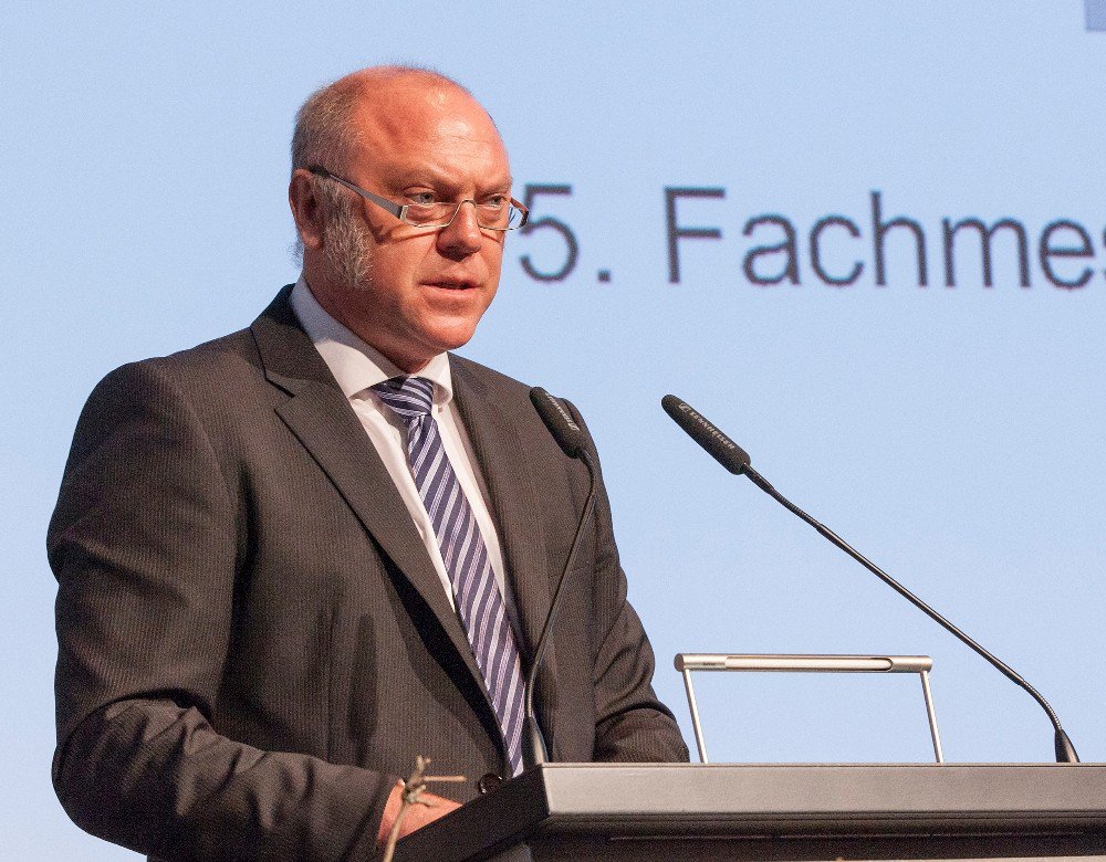 Almanlar Fakirleşiyor