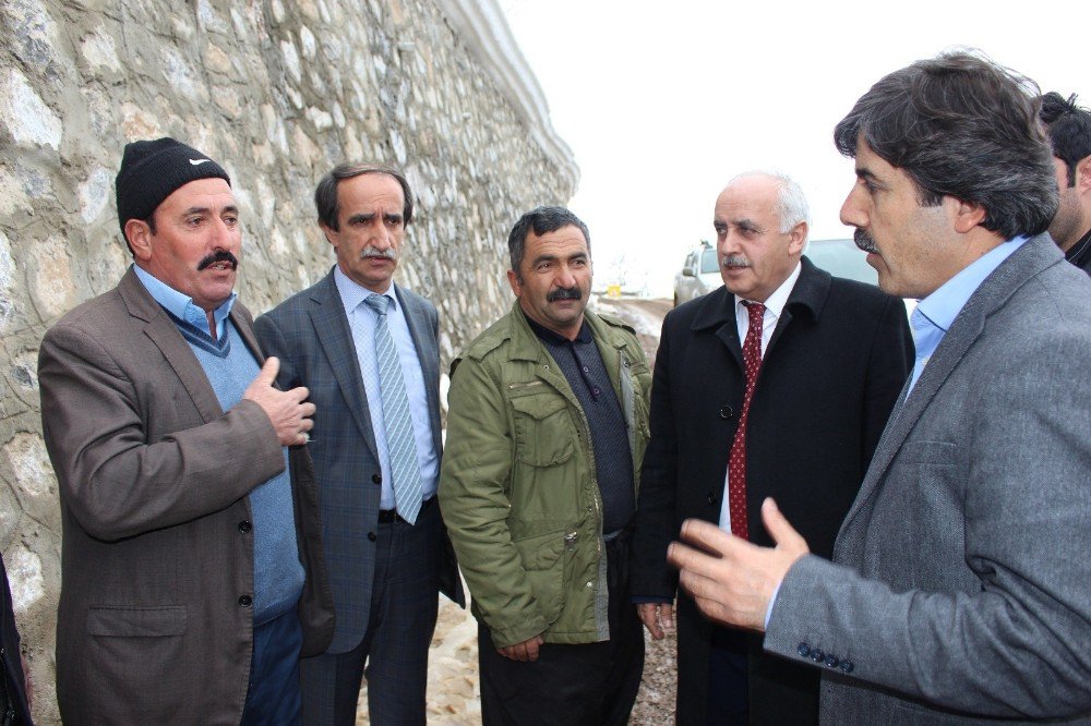 Kato Dağı Eteklerinde Referandum Çalışması