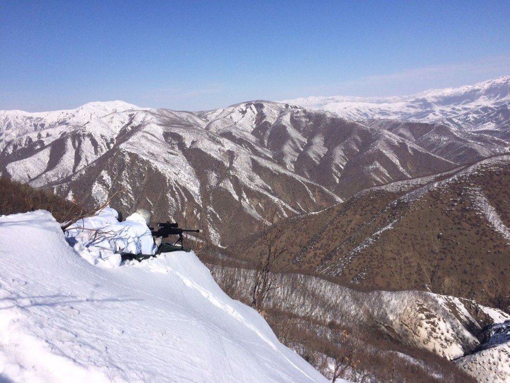 Sığınakta Saklanan Terörist Böyle Yakalandı