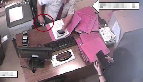 İstanbul Adliyesi’ndeki Rüşvet Skandalı Kamerada