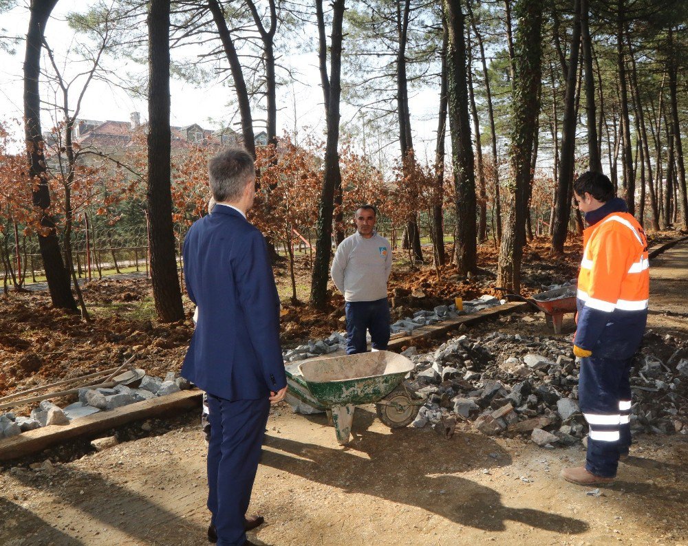 Başkan Poyraz, Doğa Park’taki Yenileme Çalışmalarını İnceledi