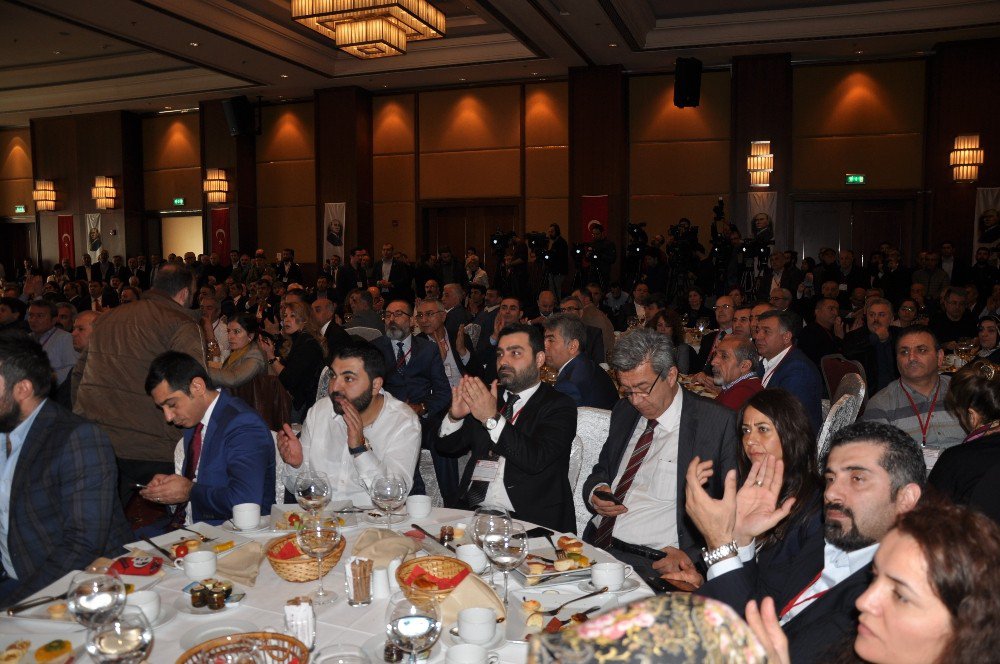 Kılıçdaroğlu: “Hepimiz Faniyiz Ama Bu Anayasa Böyle Gidecek, Birisi Vardır Başkan Da Seçilmiştir Makul Bir İnsandır Ama Biri Gelir Makul Değildir”