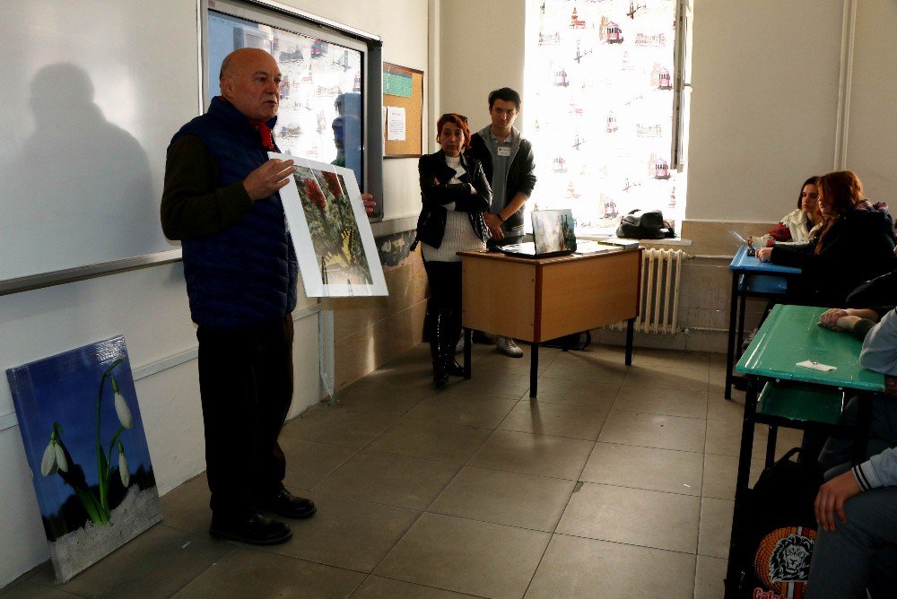 Lise Öğrencilerine Ücretsiz Fotoğraf Eğitimi