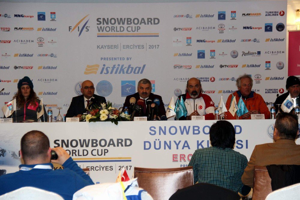 Dünya Snowboard Kupası Erciyes’de Başlıyor