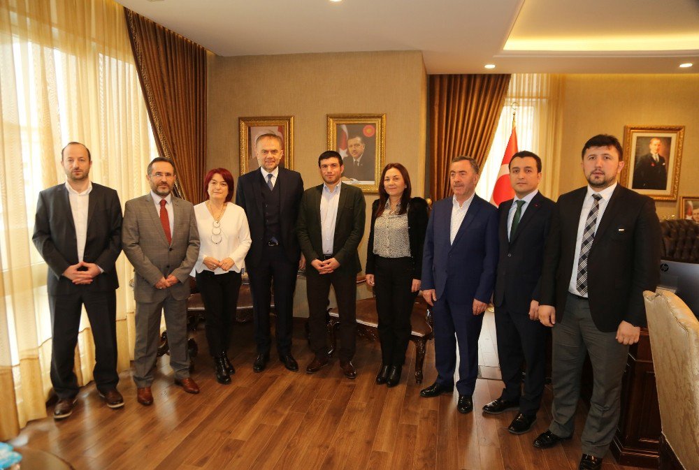 Çekmeköy Belediyesi Yönetişim Alanında 150 Belediye Arasında Zirvede