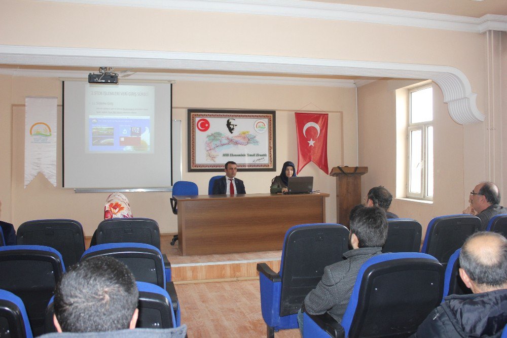 Zirai İlaç Bayi Bilgilendirme Toplantısı Düzenlendi